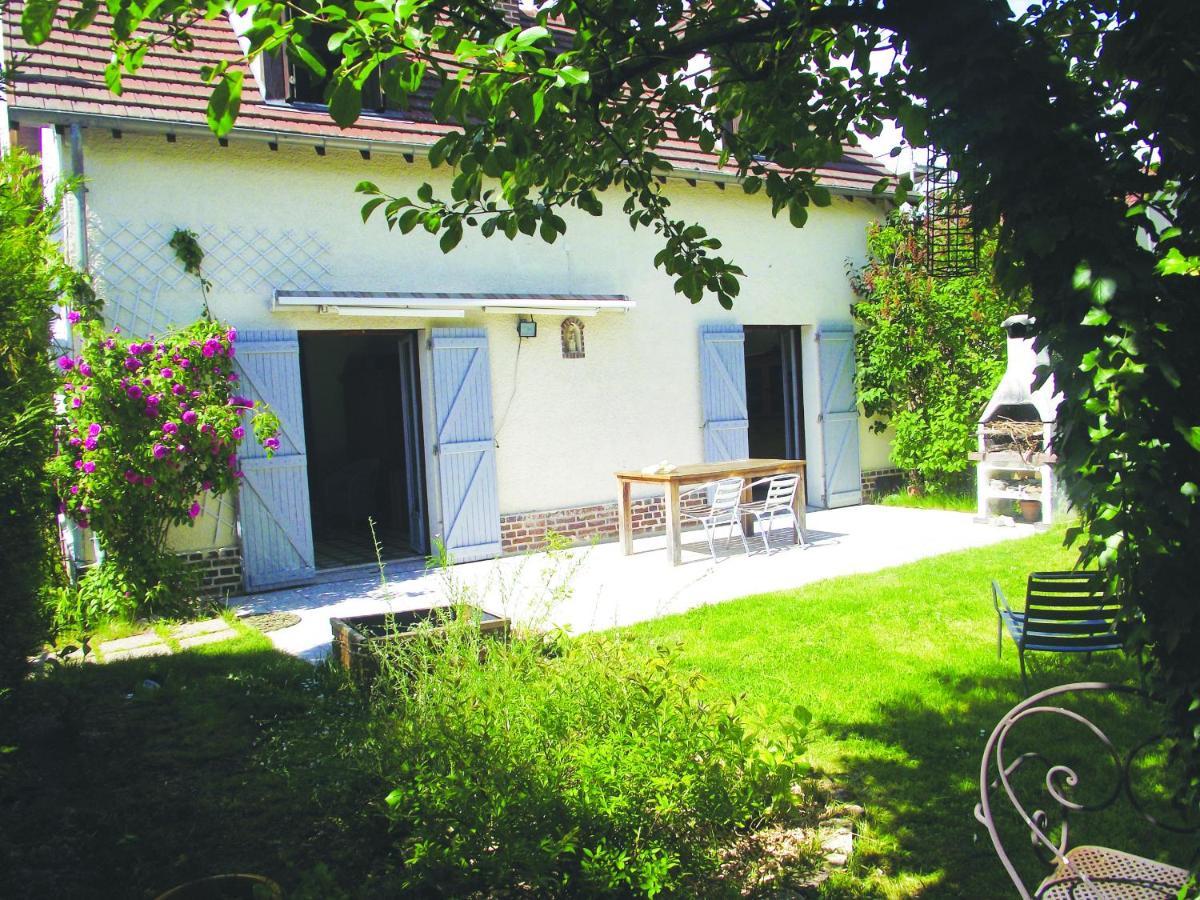 Chambre En Ville Dans Un Esprit Campagne Troyes Eksteriør bilde
