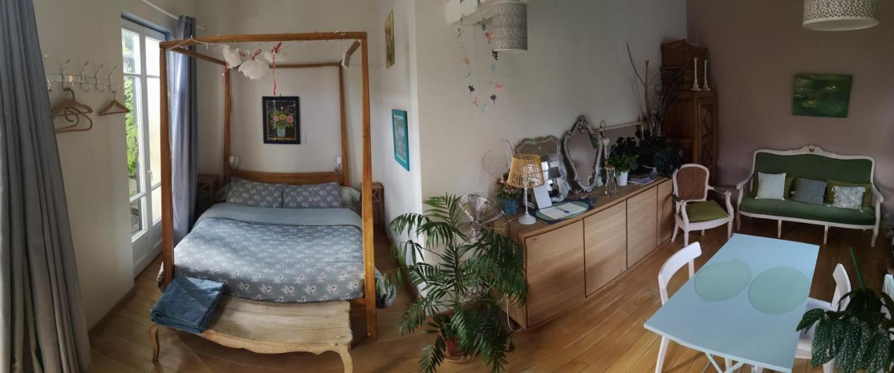 Chambre En Ville Dans Un Esprit Campagne Troyes Eksteriør bilde